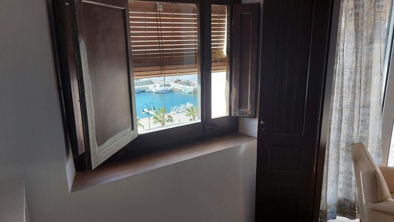 Loft Con Espectaculares Vistas Al Puerto Apartamento L'Ametlla de Mar Exterior foto